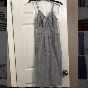 Sleeveless stripe dress